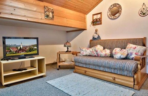 Bad Hindelang Apartment | Landhaus Carolin Göhl
