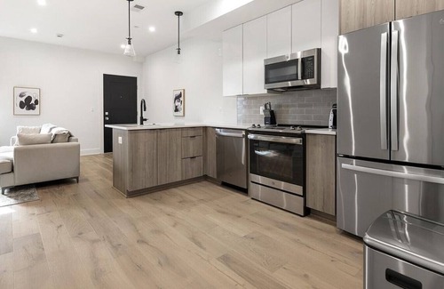 Southeast Apartment | Landing at 1335 Penn Ave - 1 Bedroom in Southeast Washington