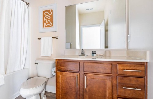 Fredericksburg Apartment | Landing at Abberly at Southpoint - 2 Bedrooms in Leavells
