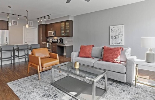 Mueller Apartment | Landing at AMLI on Aldrich - 1 Bedroom in Mueller