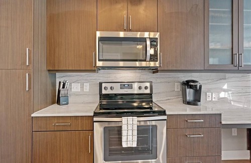 Mueller Apartment | Landing at AMLI on Aldrich - 1 Bedroom in Mueller