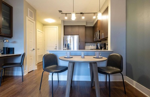 Mueller Apartment | Landing at AMLI on Aldrich - 1 Bedroom in Mueller