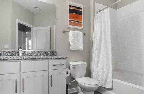 Chapel Hill Apartment | Landing at Blu on Farrington - 2 Bedrooms in Woodland Acres