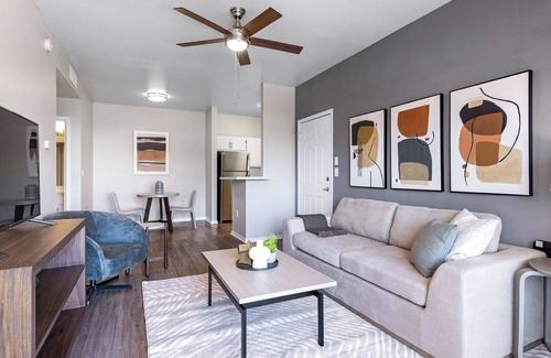 Greenbell Apartment | Landing at Boulders at Lookout Mountain - 1 Bed.
