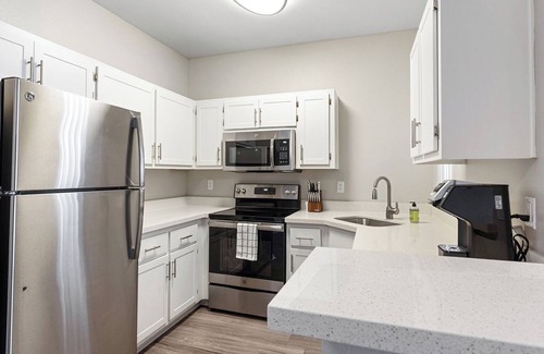 Greenbell Apartment | Landing at Boulders at Lookout Mountain - 1 Bed.