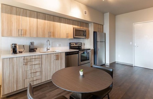 Northwest Portland Apartment | Landing at Bridgetown Lofts - 1 Bedroom in Northwest Portland