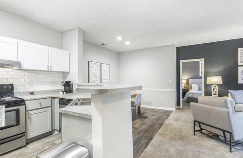 Lithia Springs Apartment | Landing at Brodick Hill - 2 Bedrooms in Downtown Douglasville