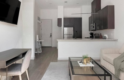 Dallas Apartment | Landing at Cedar Lakes - 1 Bedroom in Dallas