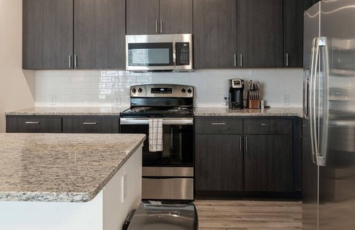 Middletown Apartment | Landing at Century Belmont Station - 1 Bedroom in Middletown