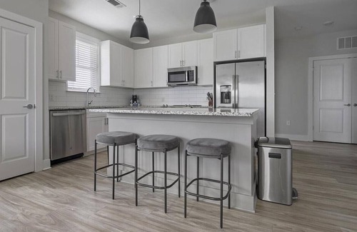 Matthews Apartment | Landing at Chestnut Farm - 2 Bedrooms in Stallings