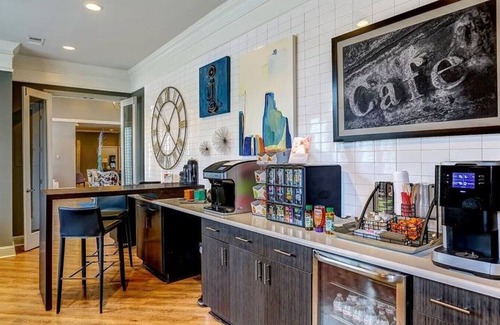 Brentwood Apartment | Landing at Estates at Brentwood - 2 Bedrooms in Brentwood Highland Apartments