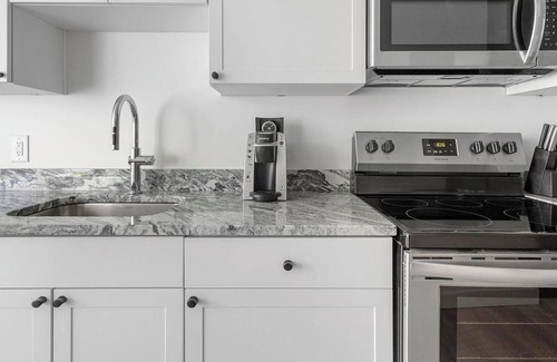 Greektown Historic District Apartment | Landing at eXchange - Studio in Downtown Detroit