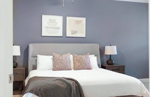 Matthews Apartment | Landing at Fountains Matthews - 1 Bedroom in Downtown Matthews