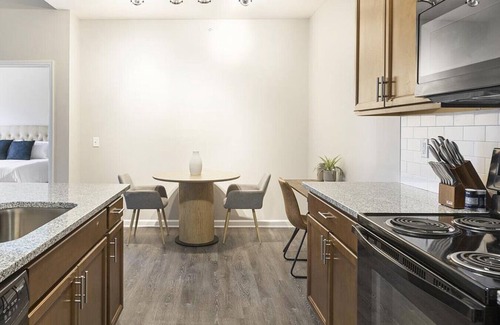 Riverside Apartment | Landing at Grafton Park - 2 Bedrooms in Riverside