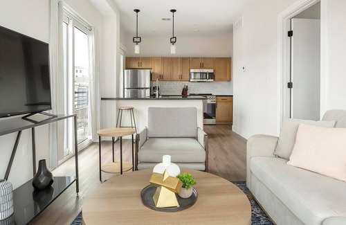 Kensington Apartment | Landing at Hagert and York - 1 Bedroom in East .