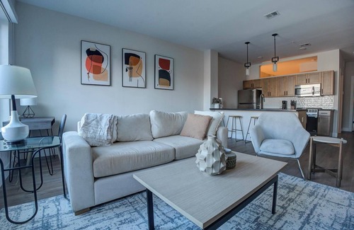 Kensington Apartment | Landing at Hagert and York - 1 Bedroom in East .