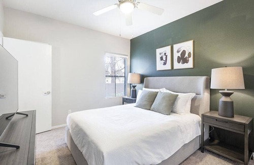 Rancho Oakey Apartment | Landing at Helix Apartments - 2 Bedrooms in Rancho Oakey