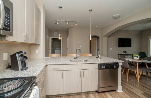 West Ashley Apartment | Landing at Heyward West Ashley - 2 Bedrooms in West Ashley