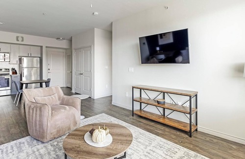 Kessler Apartment | Landing at Lofts at Sylvan Thirty - 1 Bedroom i.