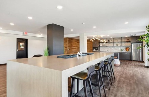 McCordsville Apartment | Landing at McCord Square - 2 Bedrooms in Mc Cordsville