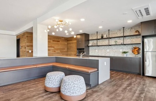 McCordsville Apartment | Landing at McCord Square - 2 Bedrooms in Mc Cordsville