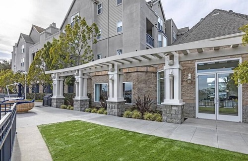 Foster City Apartment | Landing at Miramar - 1 Bedroom in Lincoln