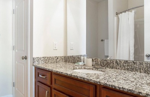 Fountain Inn Apartment | Landing at Palisades of Fountain Inn - 2 Bedrooms in Downtown Fountain Inn