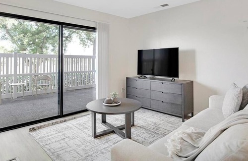 South Redlands Apartment | Landing at Parkview Terrace - 1 Bedroom in South Redlands