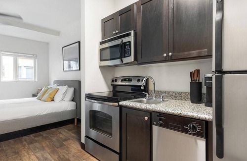 Northwest Portland Apartment | Landing at Pearl Studios - Studio in Northwest .