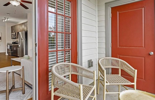 Buechel Apartment | Landing at Spring House Apartments - 3 Bedrooms in Downtown Louisville