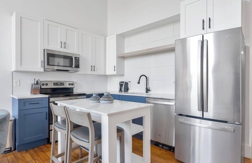 Greenville Apartment | Landing at The American Spinning Mill - 1 Bedro.
