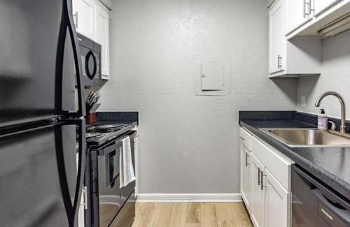 Hermitage Apartment | Landing at The Arbours of Hermitage - 1 Bedroom in Downtown Hermitage
