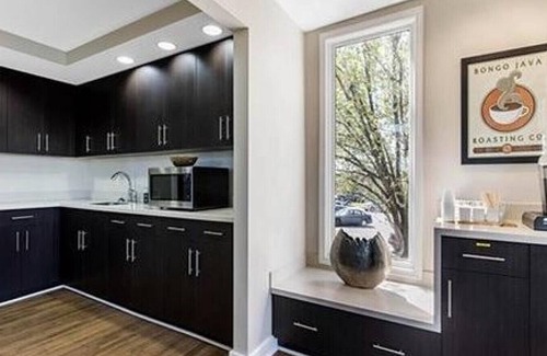 Hermitage Apartment | Landing at The Arbours of Hermitage - 2 Bedrooms in Downtown Hermitage