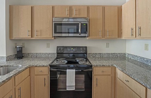 New Pathways Apartment | Landing at The Bristol on Union - 1 Bedroom in New Pathways