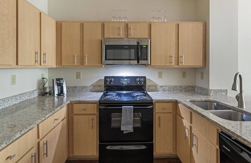 New Pathways Apartment | Landing at The Bristol on Union - 1 Bedroom in New Pathways