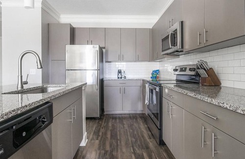 Cary Apartment | Landing at The Crowne at Cary Park - 1 Bedroom in Cary Park