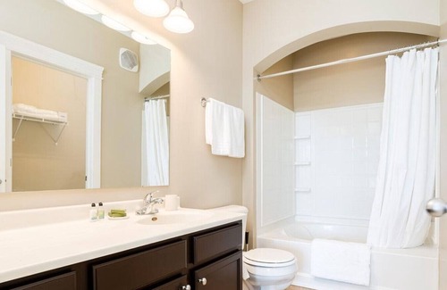 Fishers Apartment | Landing at The District at Saxony II - 2 Bedrooms in Saxony Village