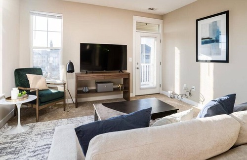 Fishers Apartment | Landing at The District at Saxony II - 2 Bedrooms in Saxony Village