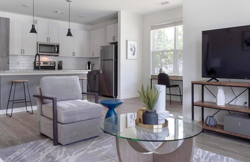 Mableton Apartment | Landing at The Eddy at Riverview - 2 Bedrooms i.