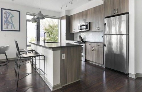 Potomac West Apartment | Landing at The Frasier - 2 Bedrooms in Potomac Yard