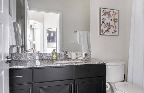 Covington Apartment | Landing at The Green at Northpark - 1 Bedroom in Downtown Covington