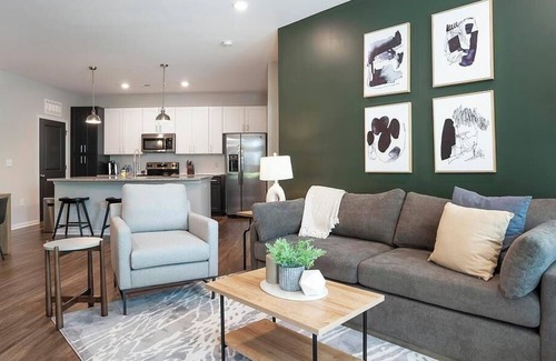 Bowling Green Apartment | Landing at The Newton Apartments - 2 Bedrooms in Palisades