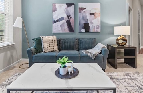 Bowling Green Apartment | Landing at The Newton Apartments - 2 Bedrooms in Palisades