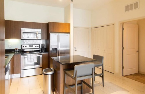 Channel District Apartment | Landing at The Pierhouse at Channelside - 1 Bedroom in Channel District