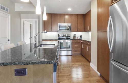 Cherry Creek Apartment | Landing at The Seasons of Cherry Creek - 2 Bedrooms in Cherry Creek
