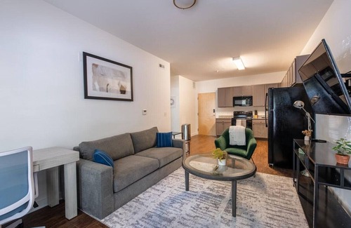 Church Hill Apartment | Landing at Vida East - 1 Bedroom in Church Hill