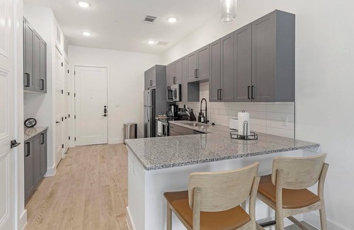Denton Apartment | Landing | Beautiful 1BD in Denton