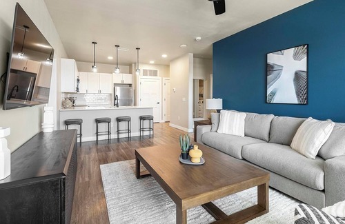 Goodyear Apartment | Landing | Beautiful 2BD, Clubhouse