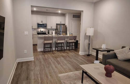 Newberry Apartment | Landing | Beautiful 2BD, Pool, Gym