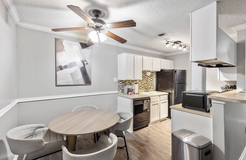 Grand Prairie Apartment | Landing Grand Prairie